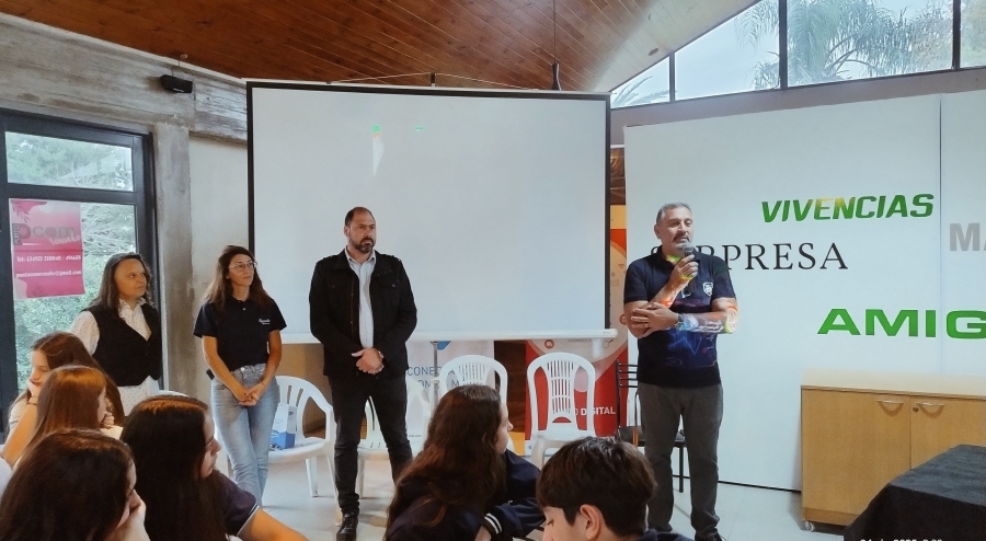 CERTAMEN DE DECISIONES EMPRESARIALES