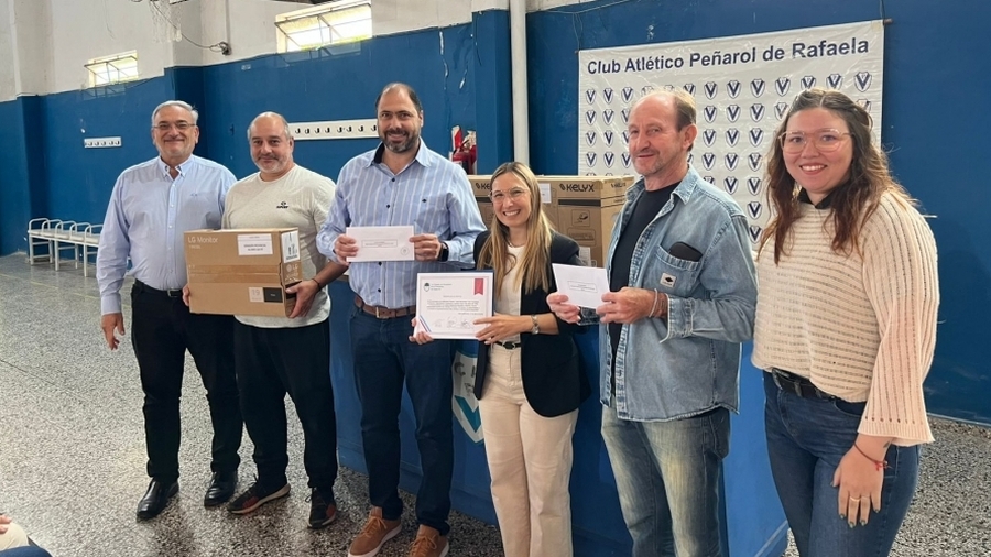 Equipamiento Informático Para El SAMCo