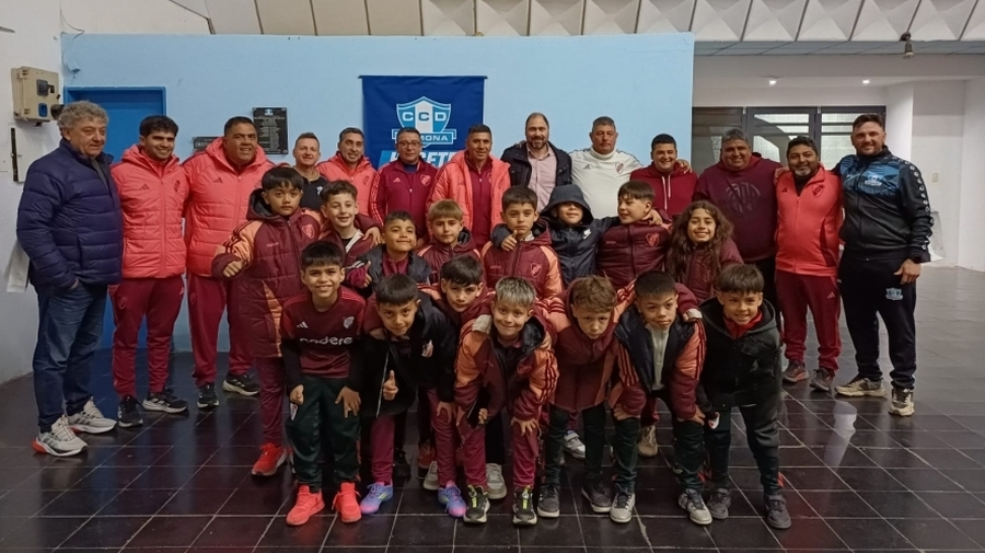 Visita De Delegación Millonaria