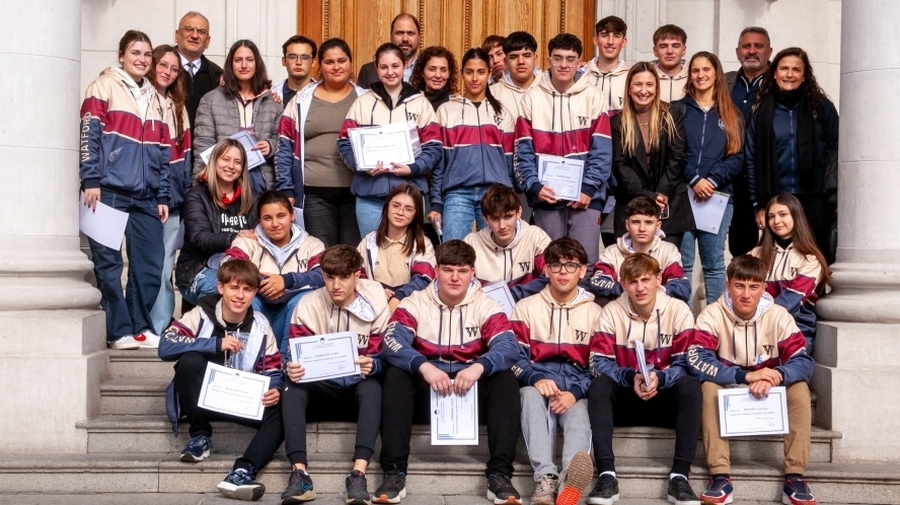 Jóvenes Ramonenses En El Senado