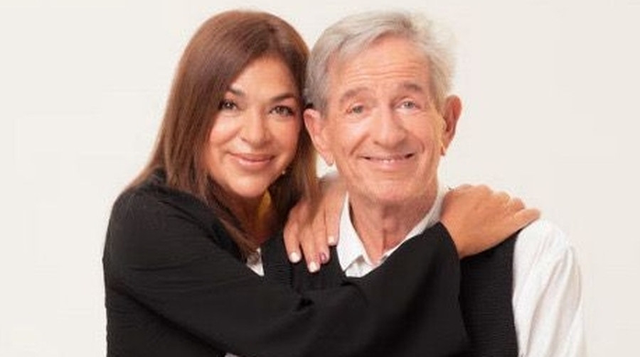 Pablo Alarcón Y Claribel Medina En Escena